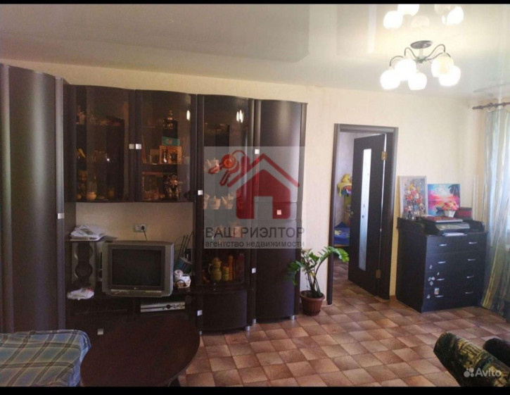 2-комн квартира Дзержинского улица, 3