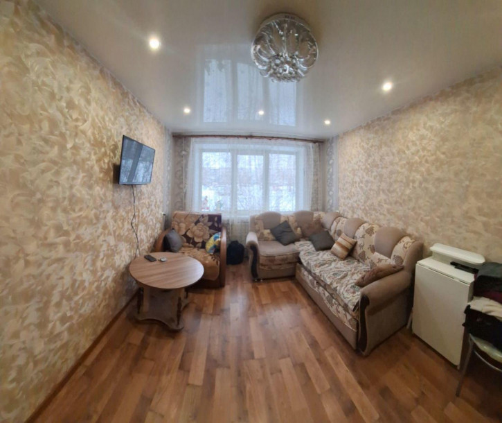 2-комн квартира Пушкина ул, 50