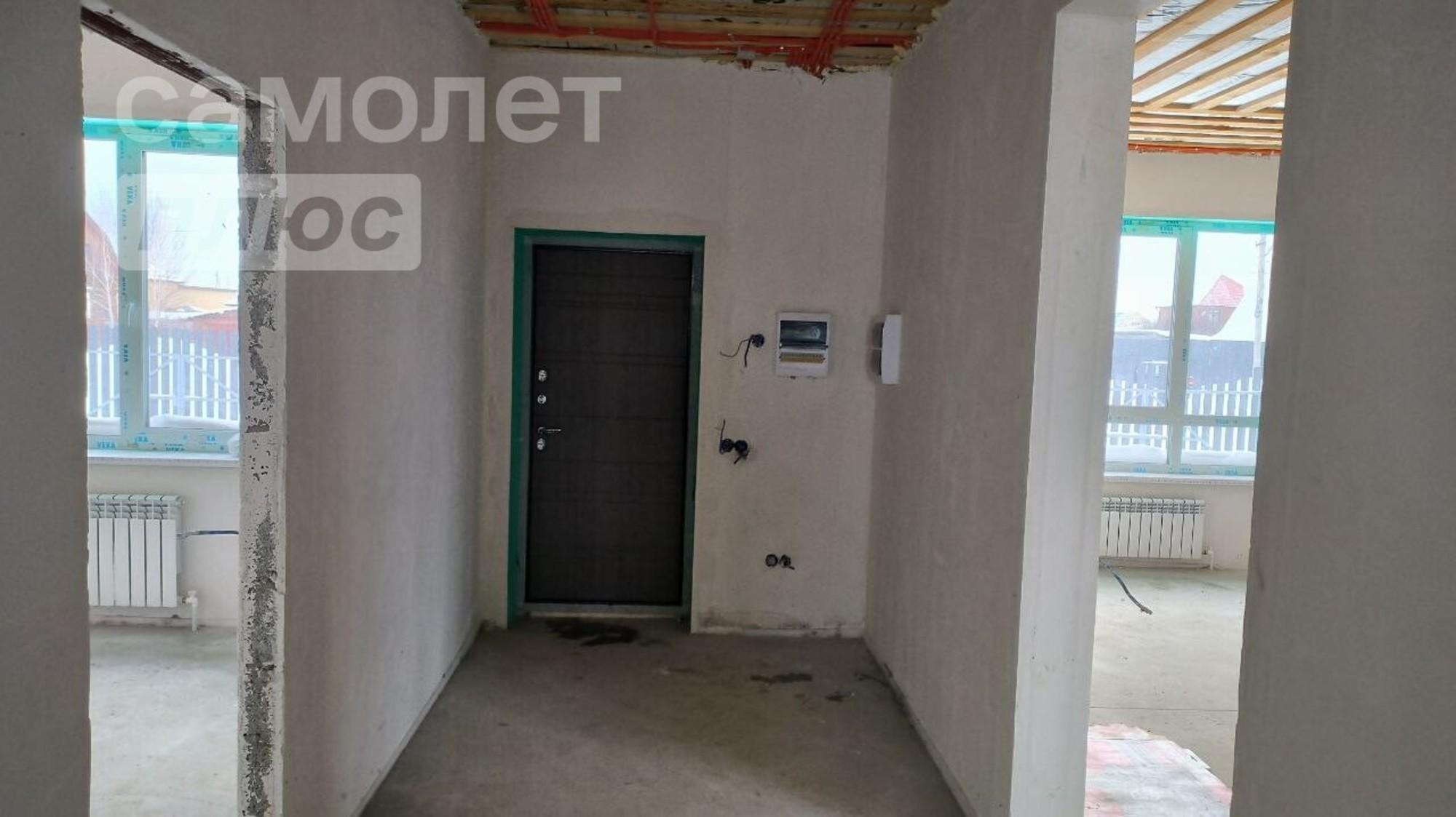 Купить дачу, дом, коттедж за 12 500 000 рублей на 1-я Молодёжная улица, 63