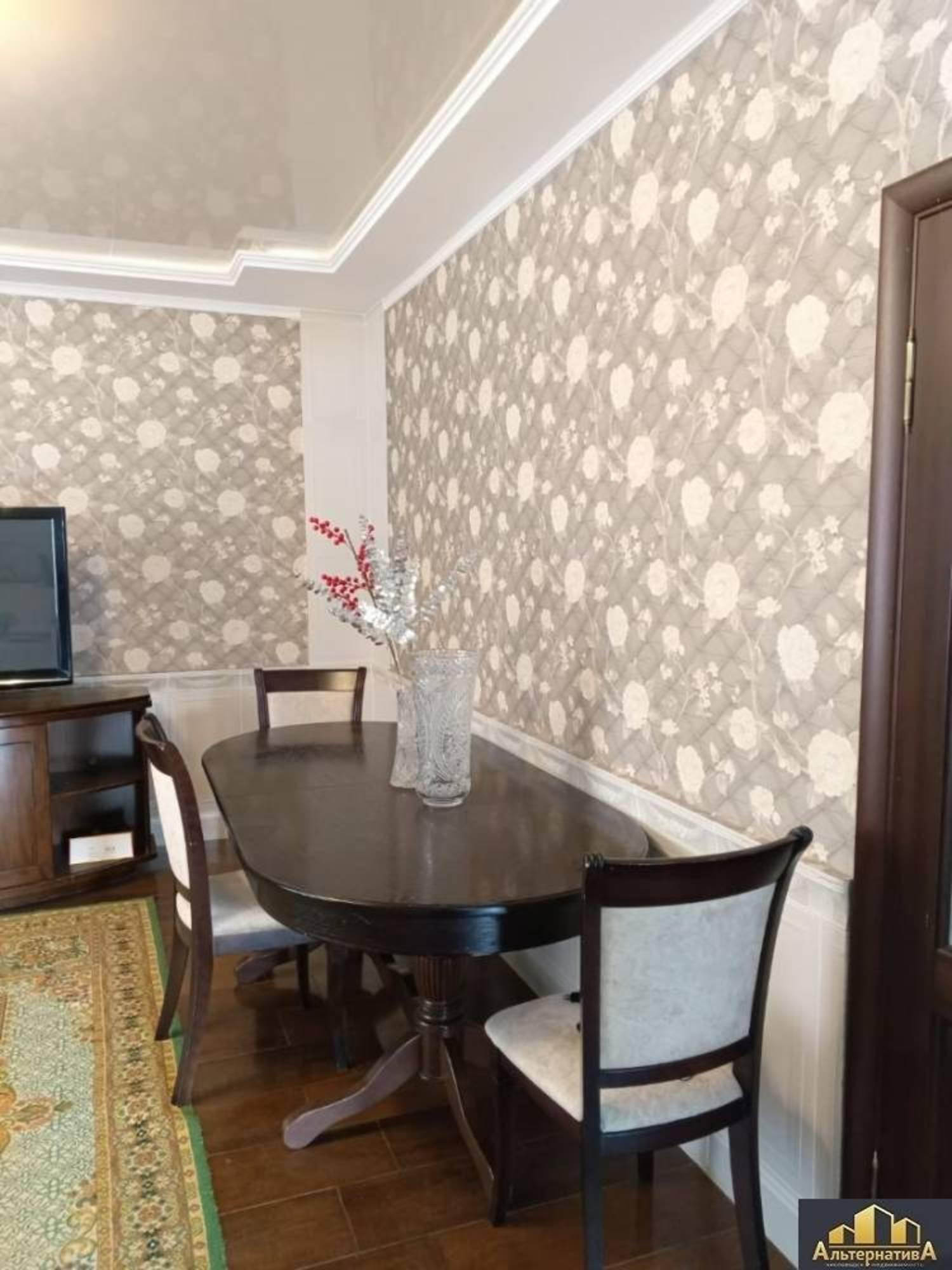 Купить дачу, дом, коттедж за 25 000 000 рублей на Гагарина ул.