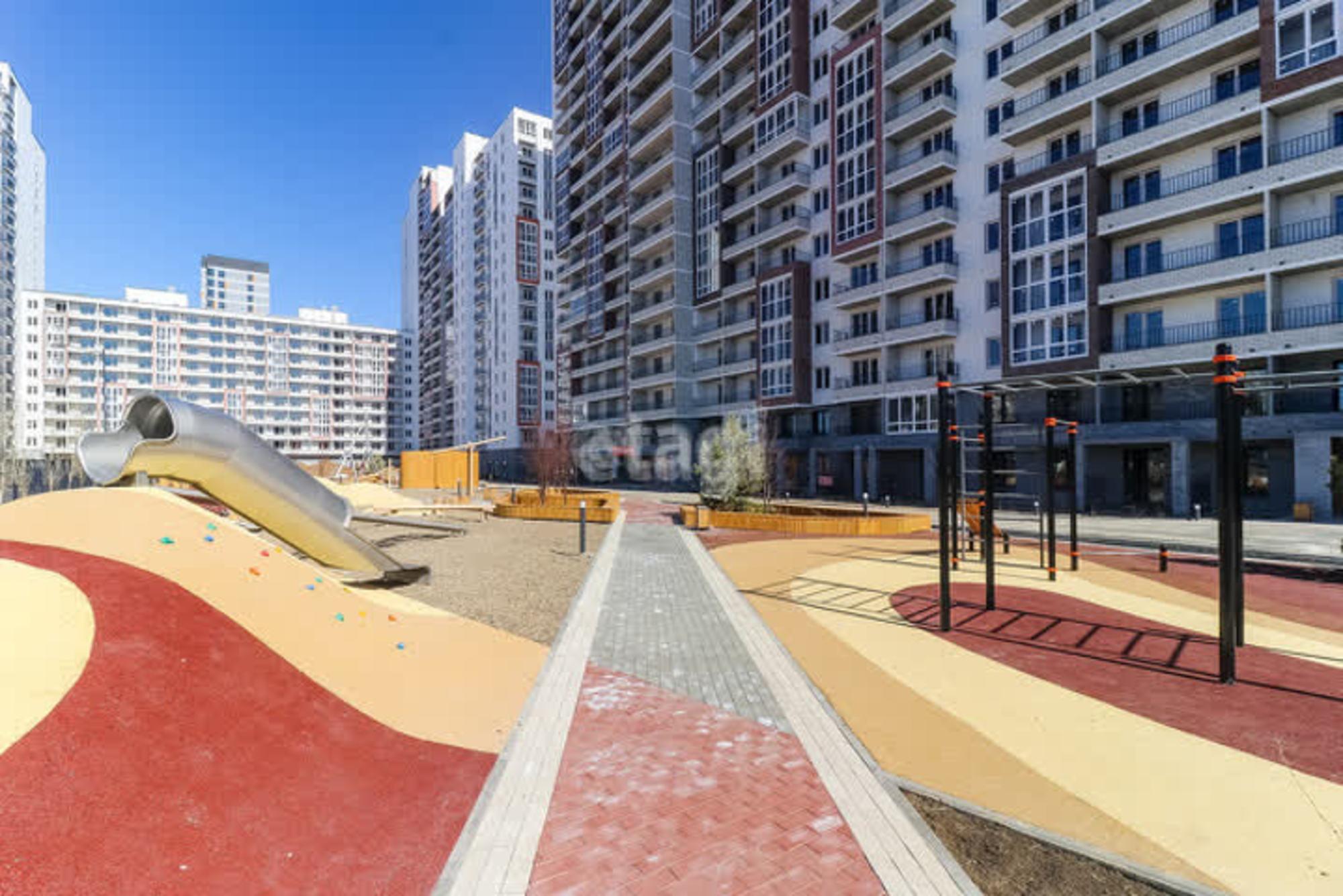 Купить студию за 2 750 000 рублей на Петра Ершова, 10