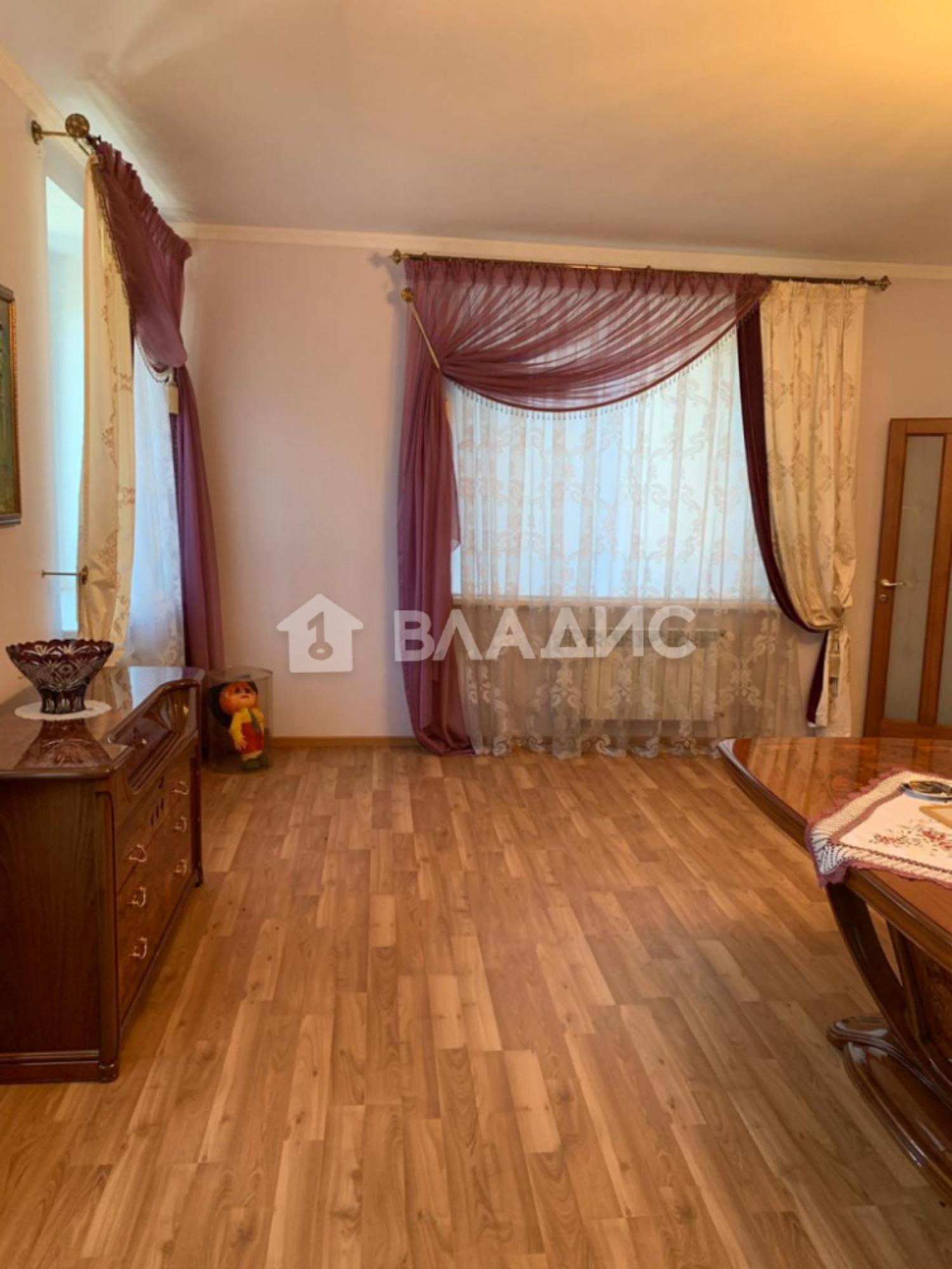 Купить дачу, дом, коттедж за 37 000 000 рублей на 1-я Пионерская улица