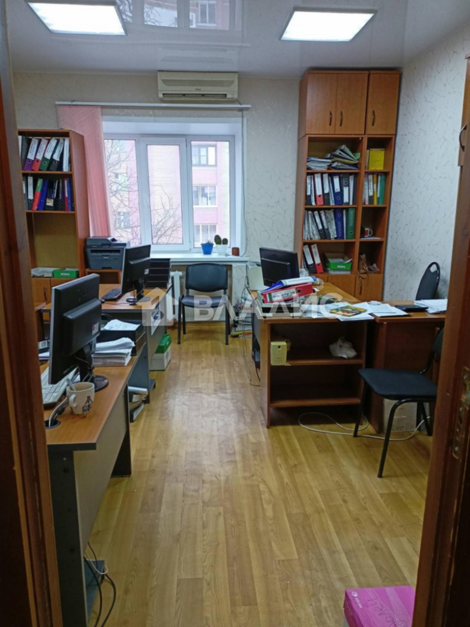 Сдать офис, помещение под офис за 10 000 рублей на 1-я Пионерская улица