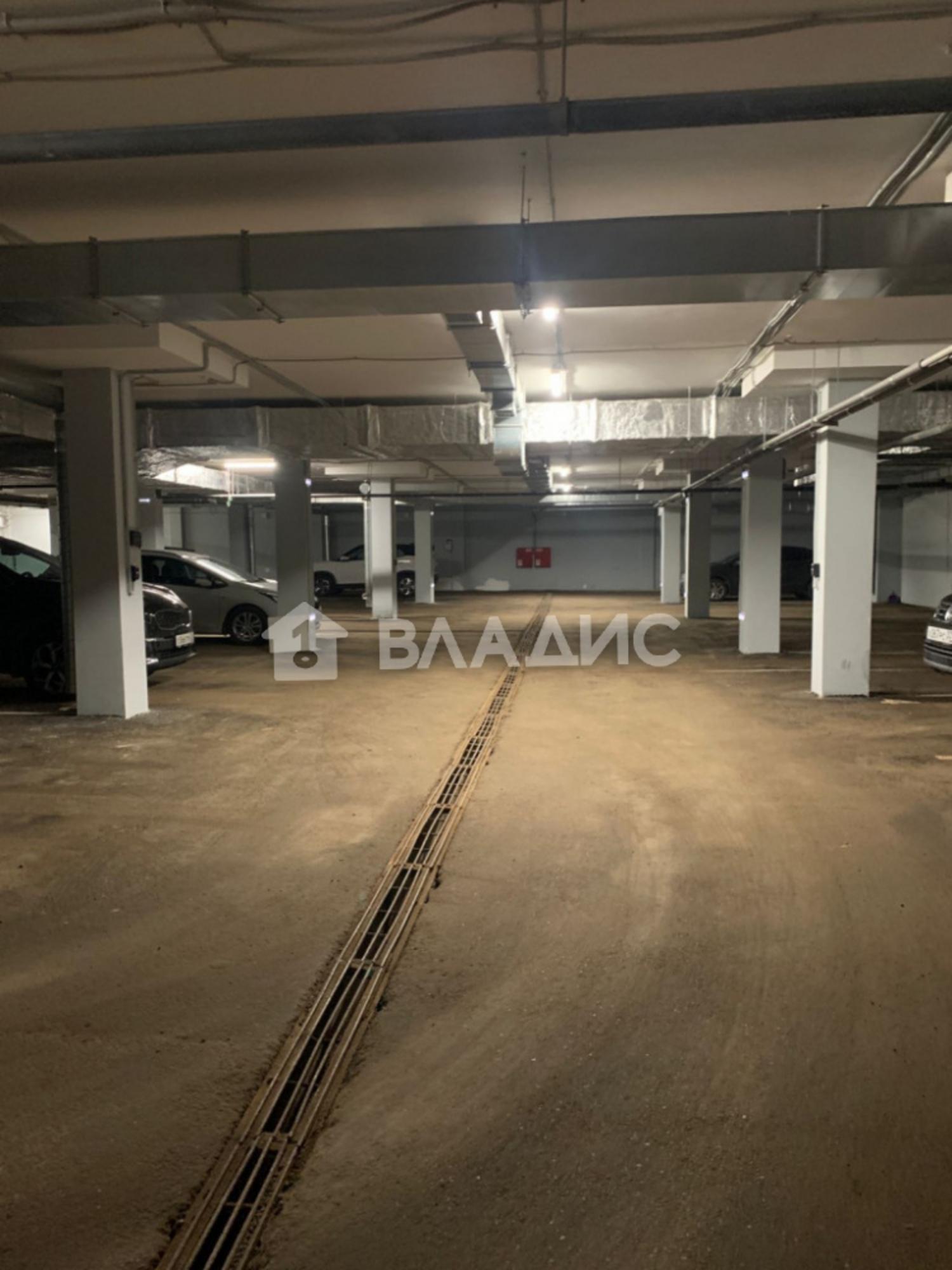 Купить гараж, место в паркинге за 900 000 рублей на 2-й Кирпичный проезд