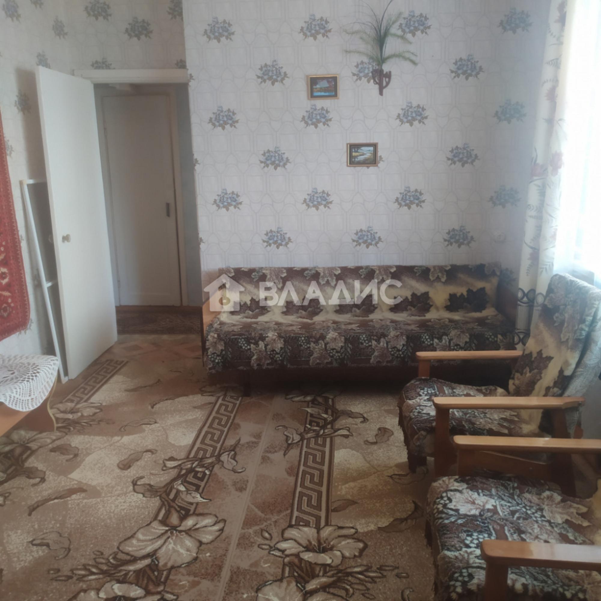 Купить квартиру за 3 280 000 рублей на Центральная улица