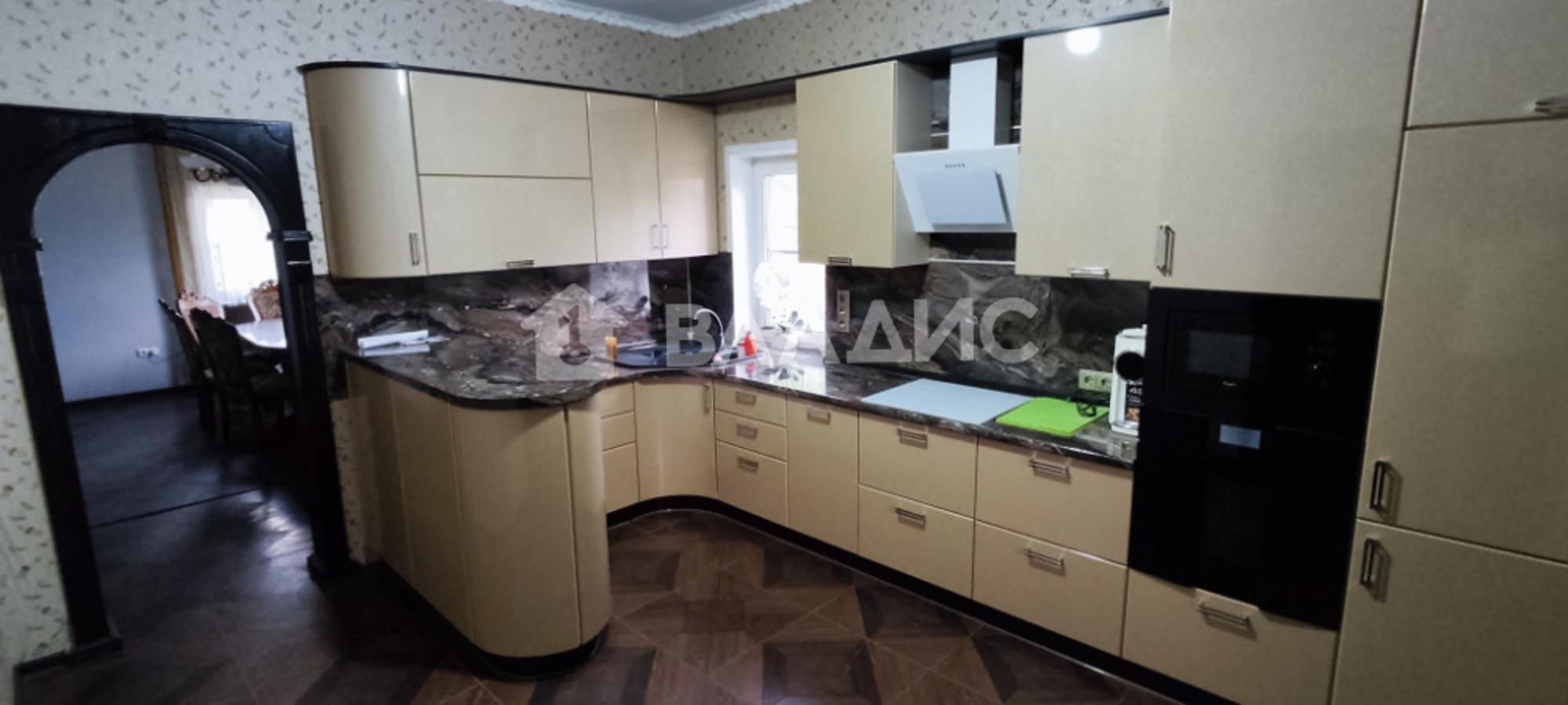 Купить дачу, дом, коттедж за 10 400 000 рублей на городское поселение Костерёво