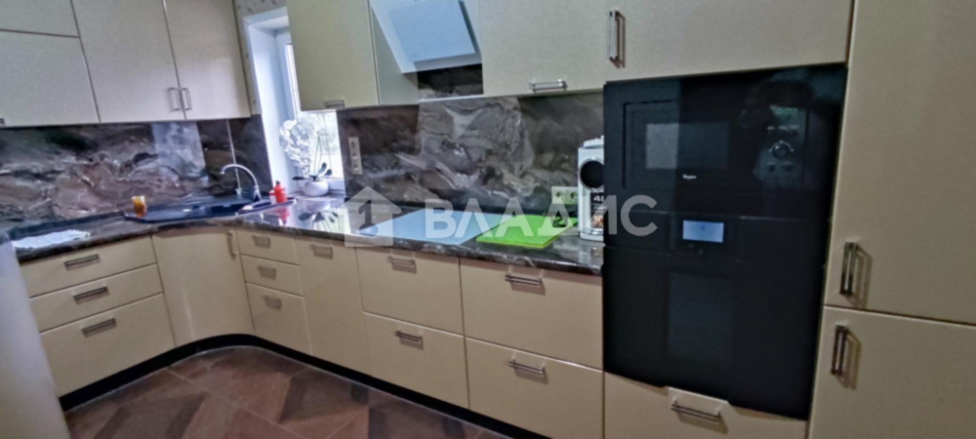 Купить дачу, дом, коттедж за 10 400 000 рублей на городское поселение Костерёво