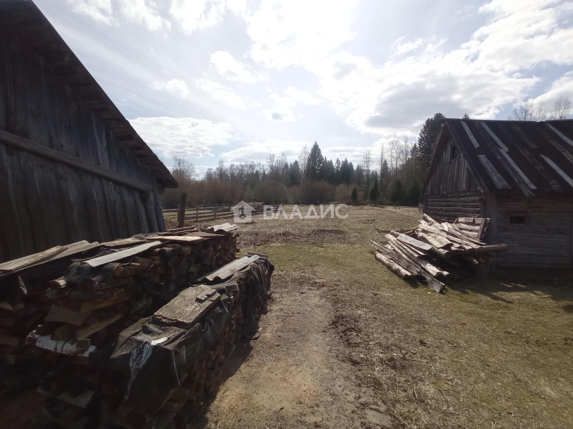 Купить квартиру за 550 000 рублей на Пионерская улица
