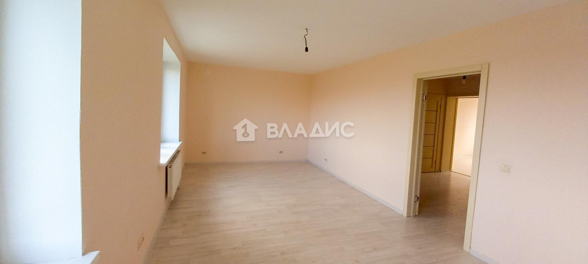 Купить квартиру за 10 850 000 рублей на Центральная улица