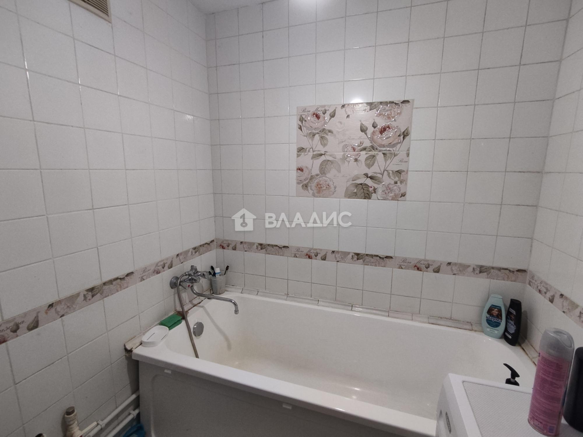 Купить квартиру за 4 350 000 рублей на Лесная улица