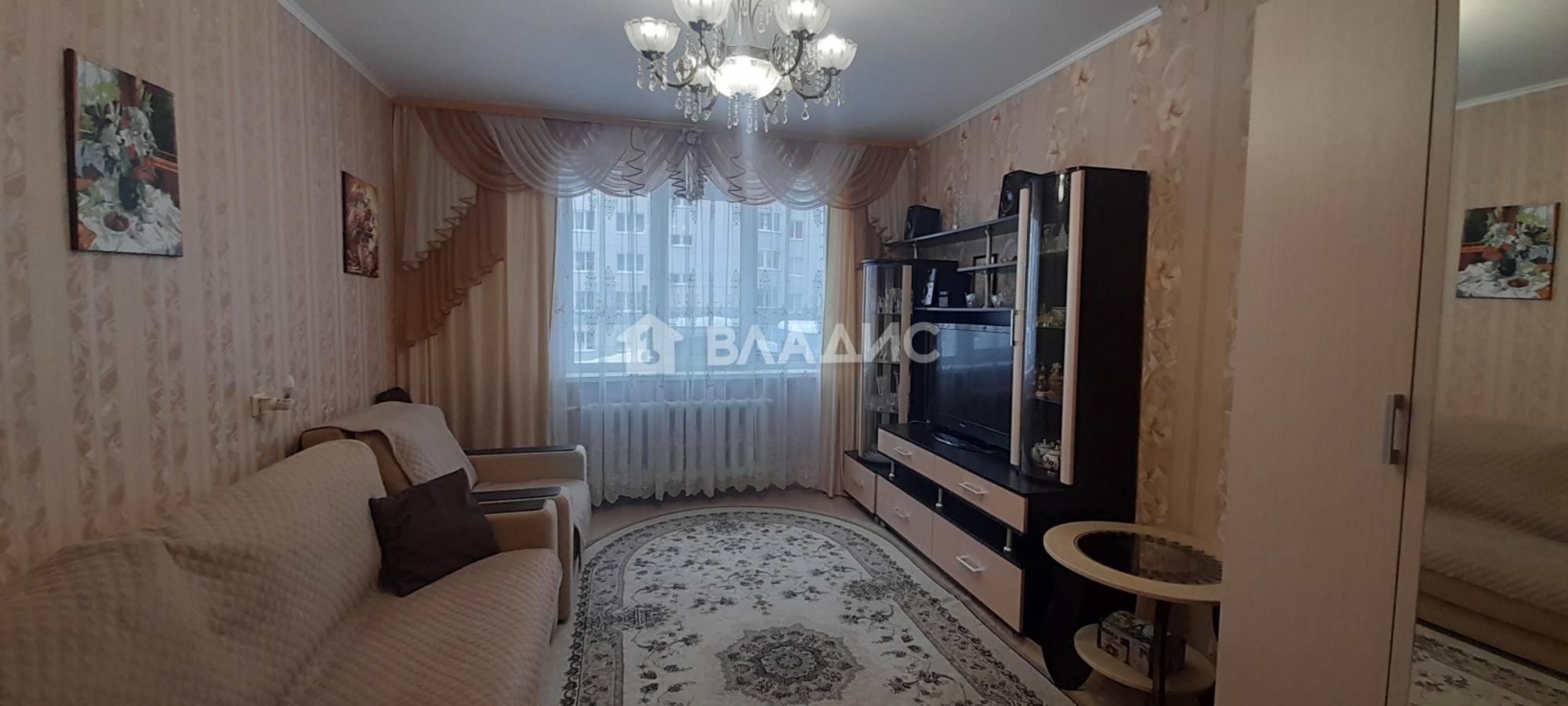 Купить квартиру за 9 150 000 рублей на улица Комиссарова