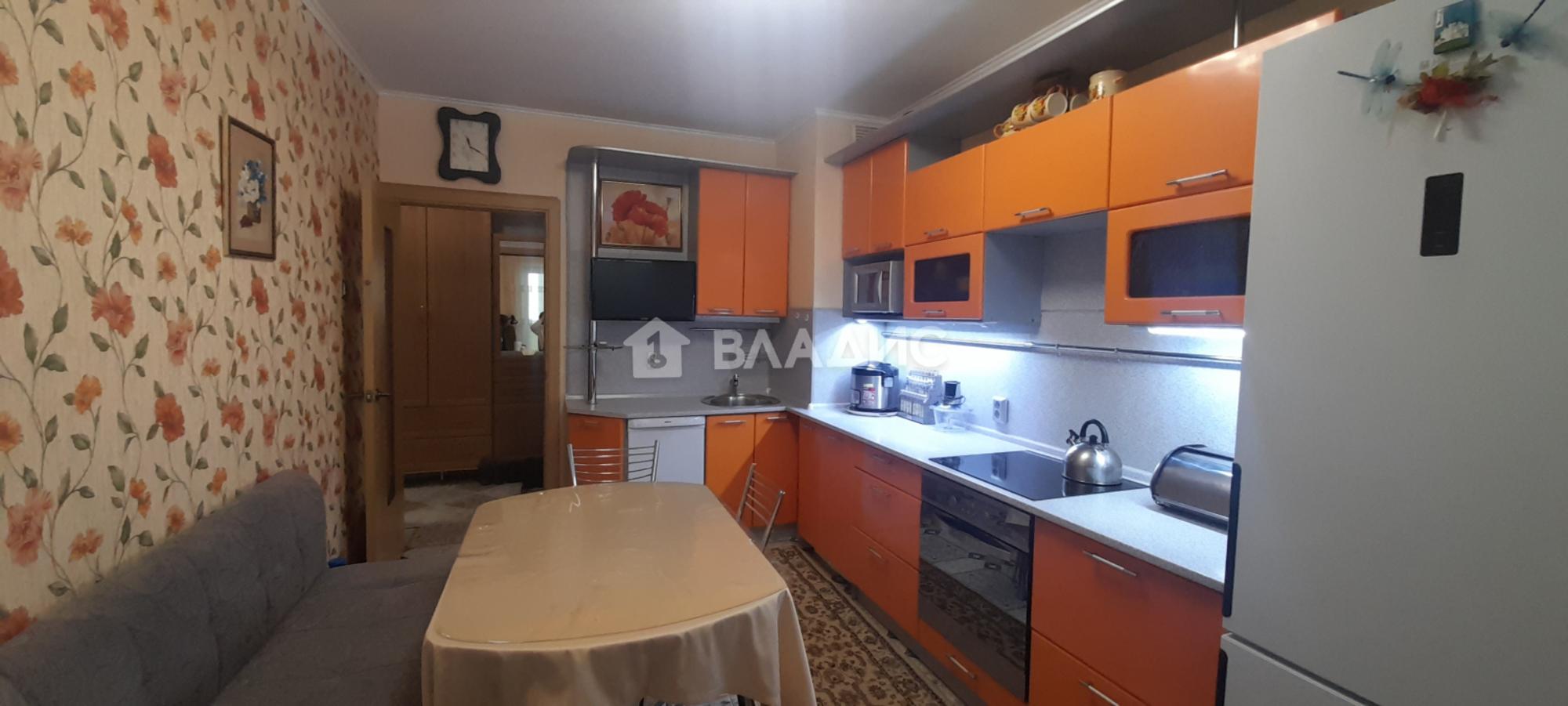 Купить квартиру за 9 150 000 рублей на улица Комиссарова