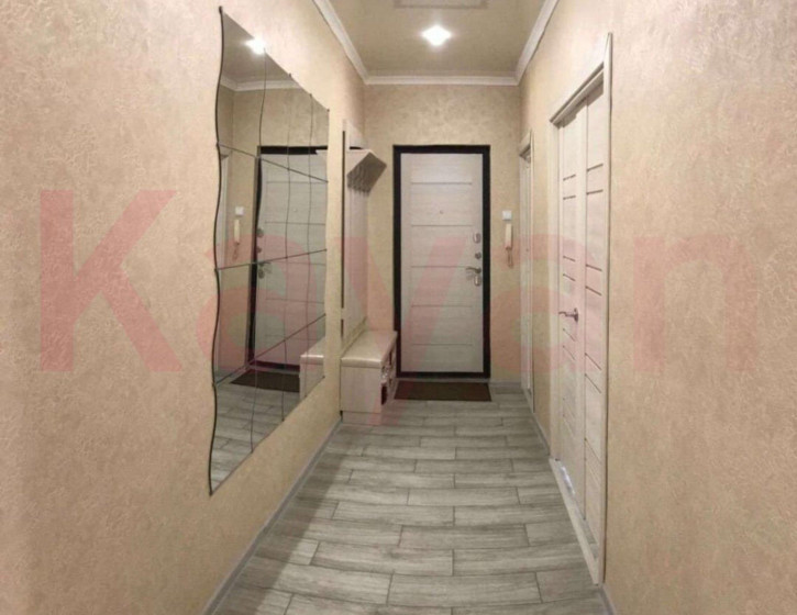 3-комн квартира микрорайон Парус ул.