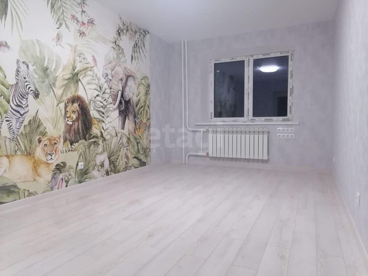 2-комн квартира улица Гагарина, 80ак4