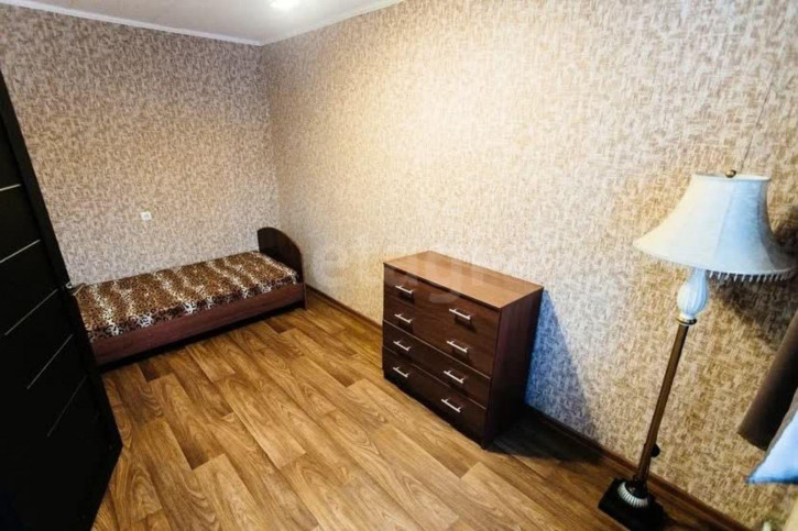 2-комн квартира Советская улица, 60