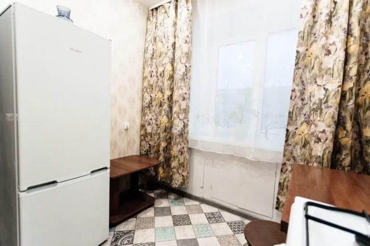 2-комн квартира Советская улица, 60