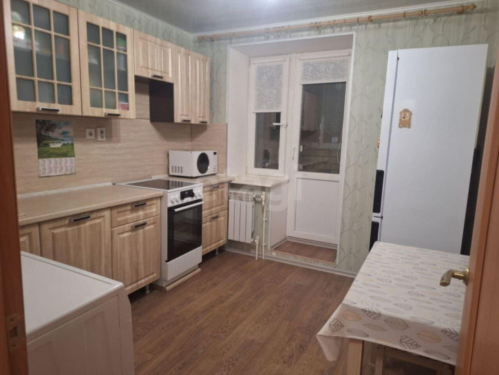 1-комн квартира улица Гагарина, 80