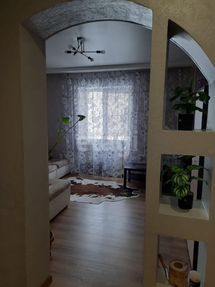 2-комн квартира 20 Партсъезда, 5