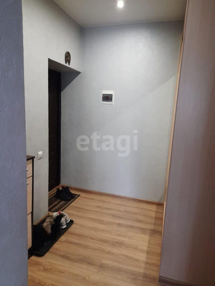 2-комн квартира 20 Партсъезда, 5