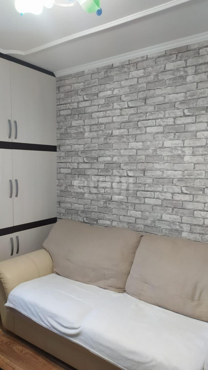 3-комн квартира Амурская 20-я, 53