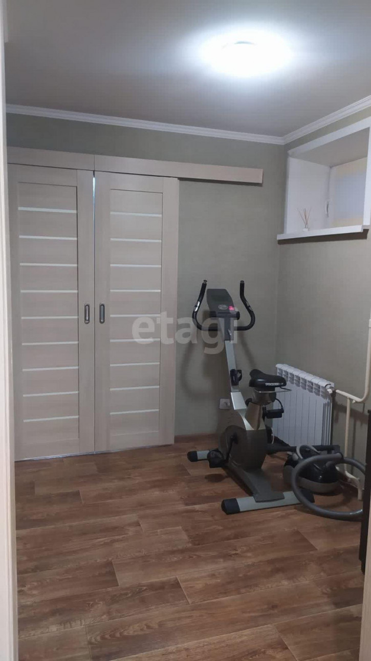 3-комн квартира Амурская 20-я, 53