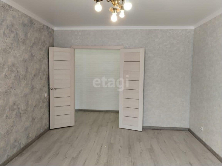 2-комн квартира Звездова, 101