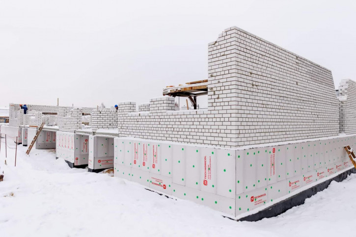 2-комн квартира в новом доме Василия Севергина, 2/3