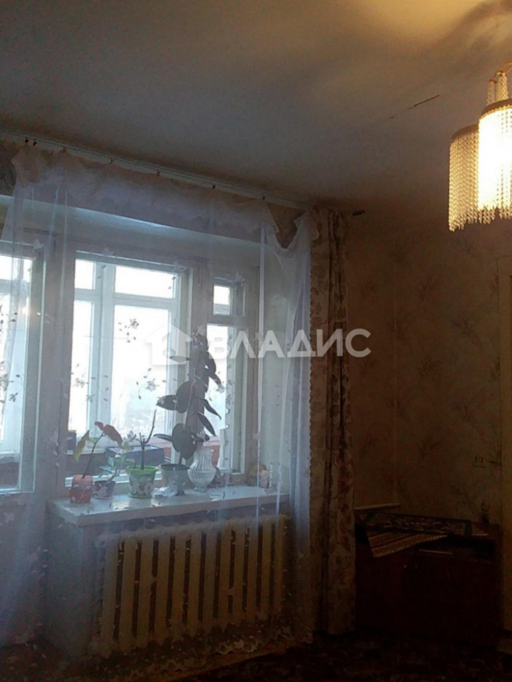 4-комн квартира улица Менделеева