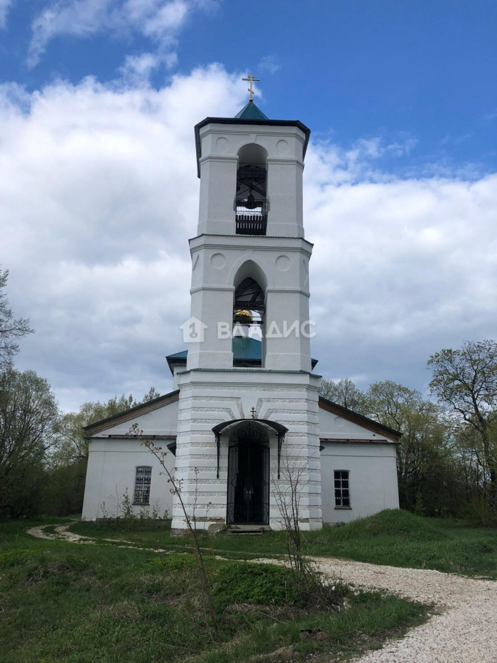 Земельный участок