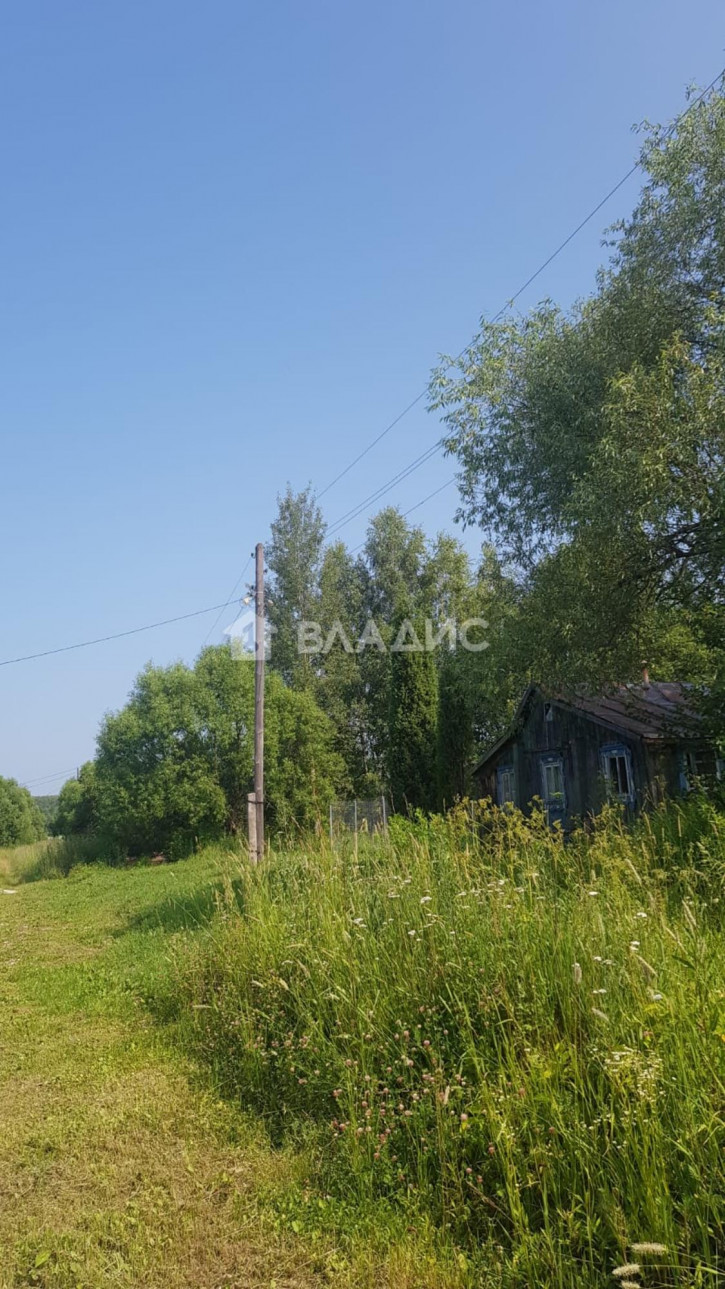 Земельный участок