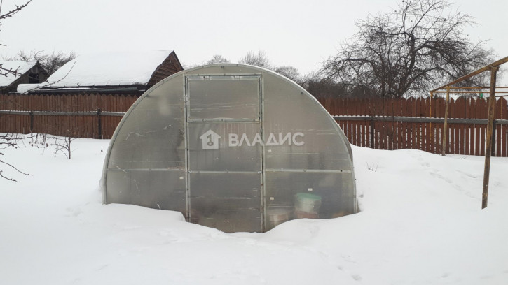 Земельный участок
