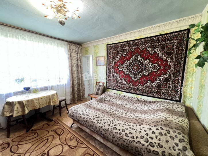2-комн квартира улица Лакина