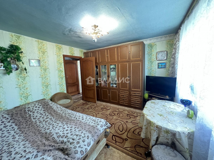 2-комн квартира улица Лакина