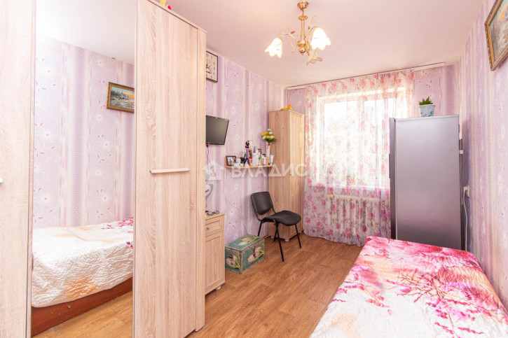 3-комн квартира улица Растопчина