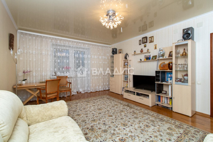 3-комн квартира улица Горького