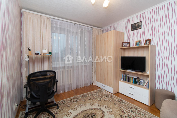 3-комн квартира улица Горького