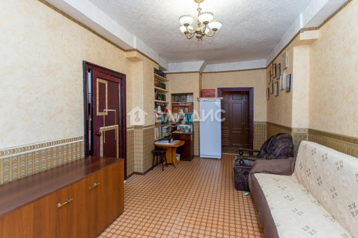 3-комн квартира Ноябрьская улица