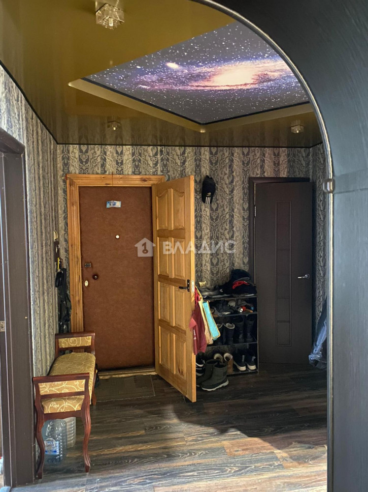 3-комн квартира Ноябрьская улица