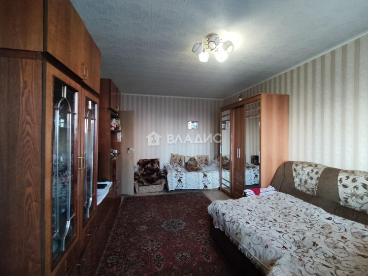 1-комн квартира улица Комиссарова