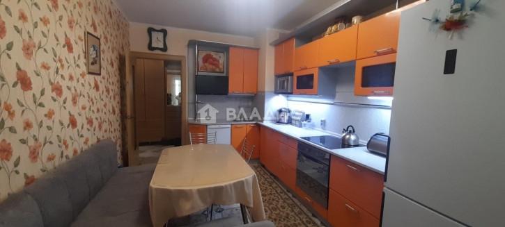 2-комн квартира улица Комиссарова