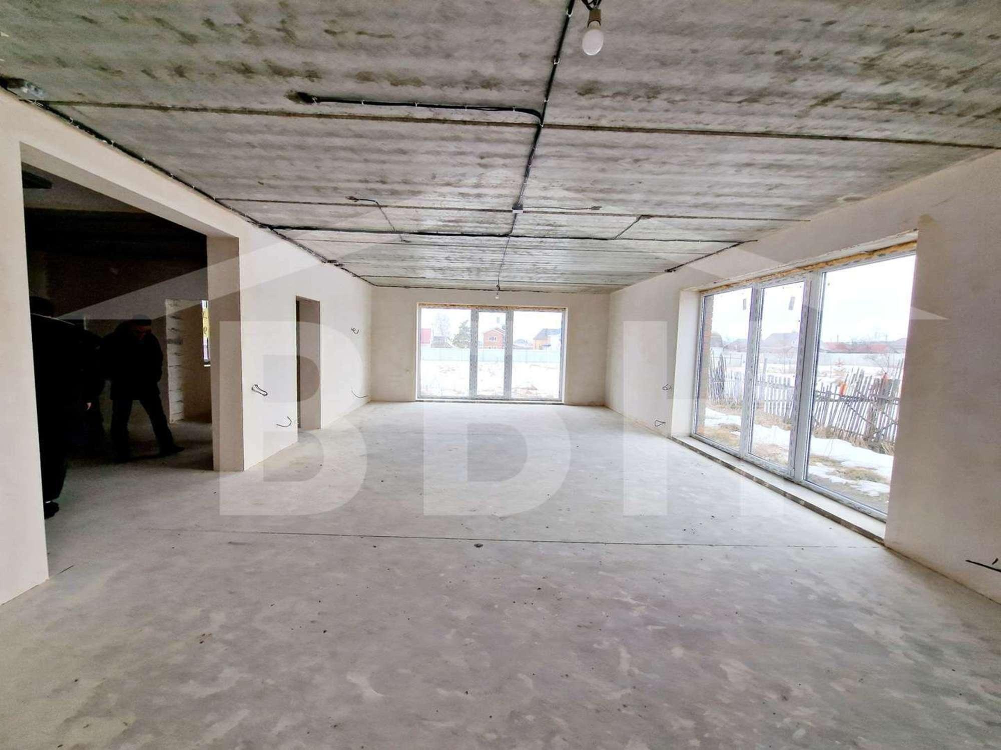 Купить дачу, дом, коттедж за 13 500 000 рублей на Малая Сосновая улица, 1г