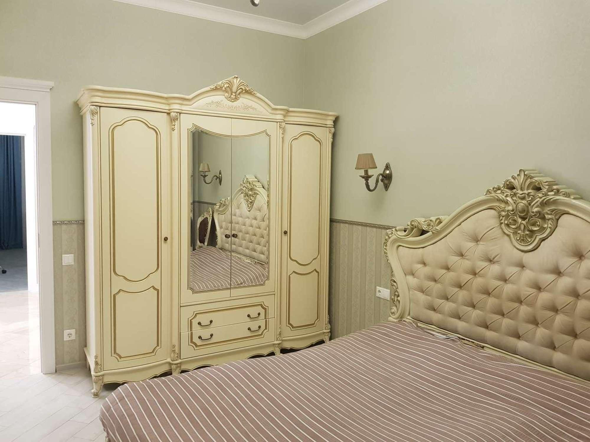 Купить дачу, дом, коттедж за 18 500 000 рублей на В.Трутовского улица