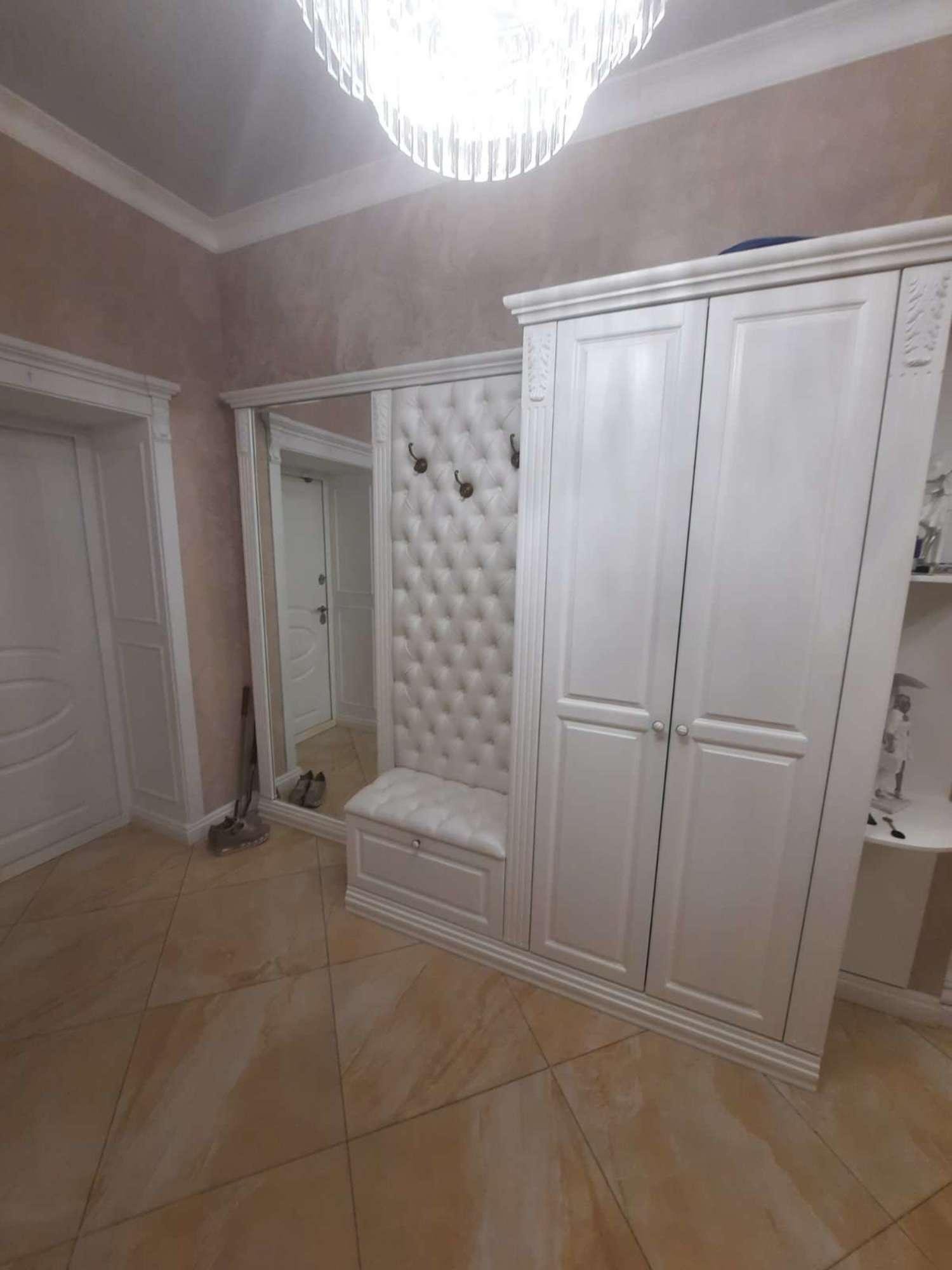 Купить дачу, дом, коттедж за 18 500 000 рублей на В.Трутовского улица