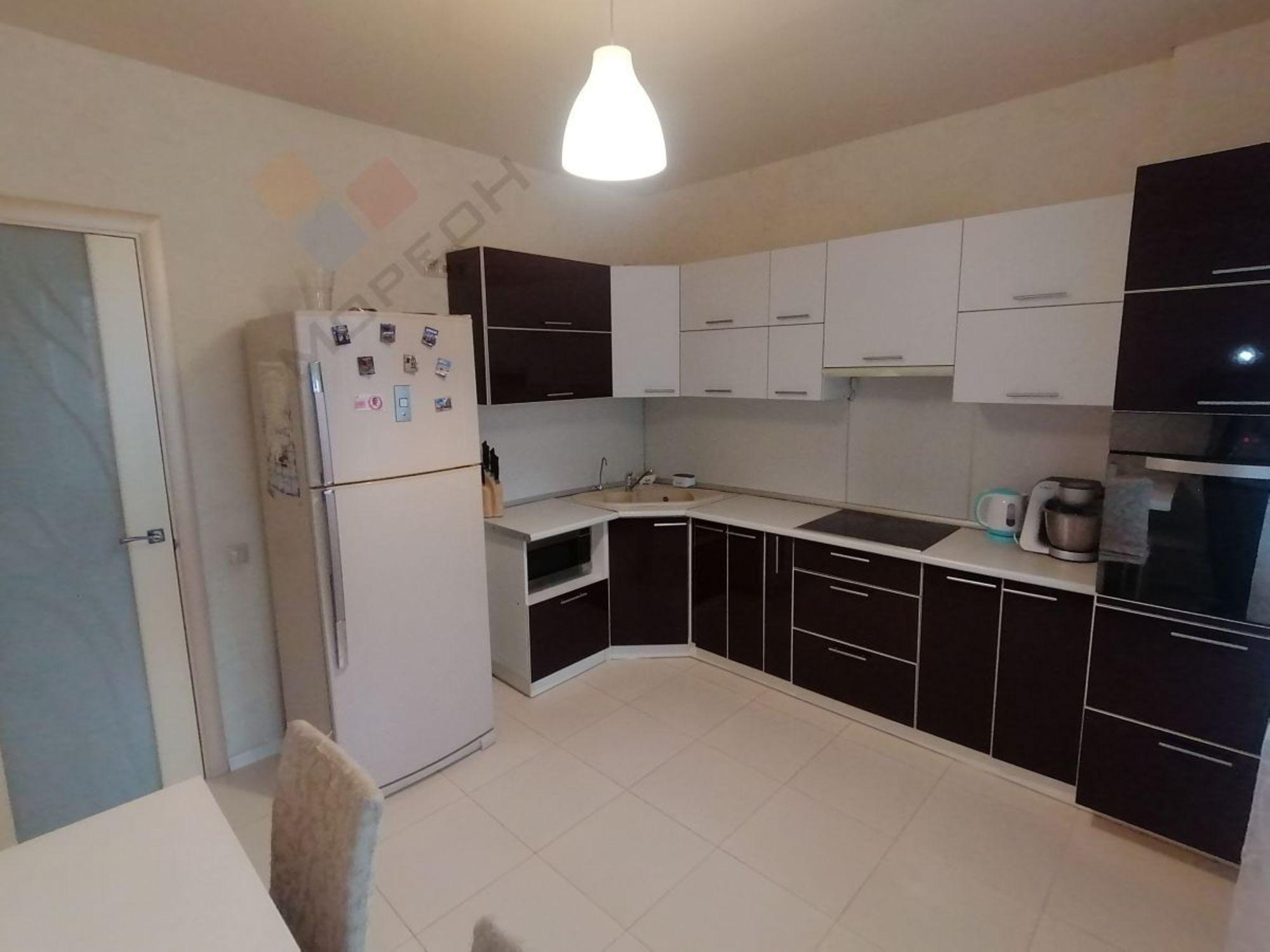 Купить квартиру за 11 450 000 рублей на КИМ ул, 143/1