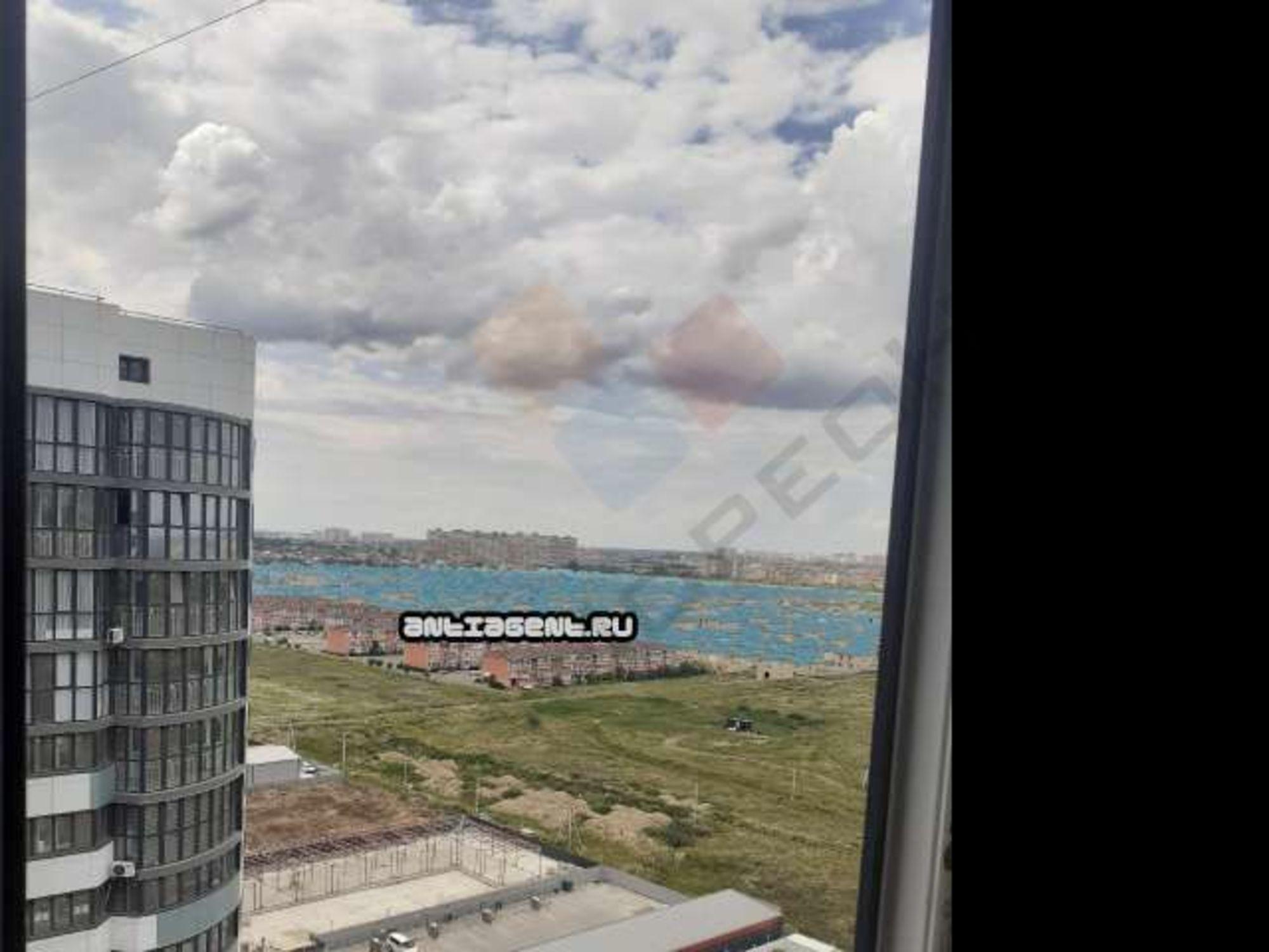 Купить квартиру за 4 000 000 рублей на Командорская ул, 1/к1