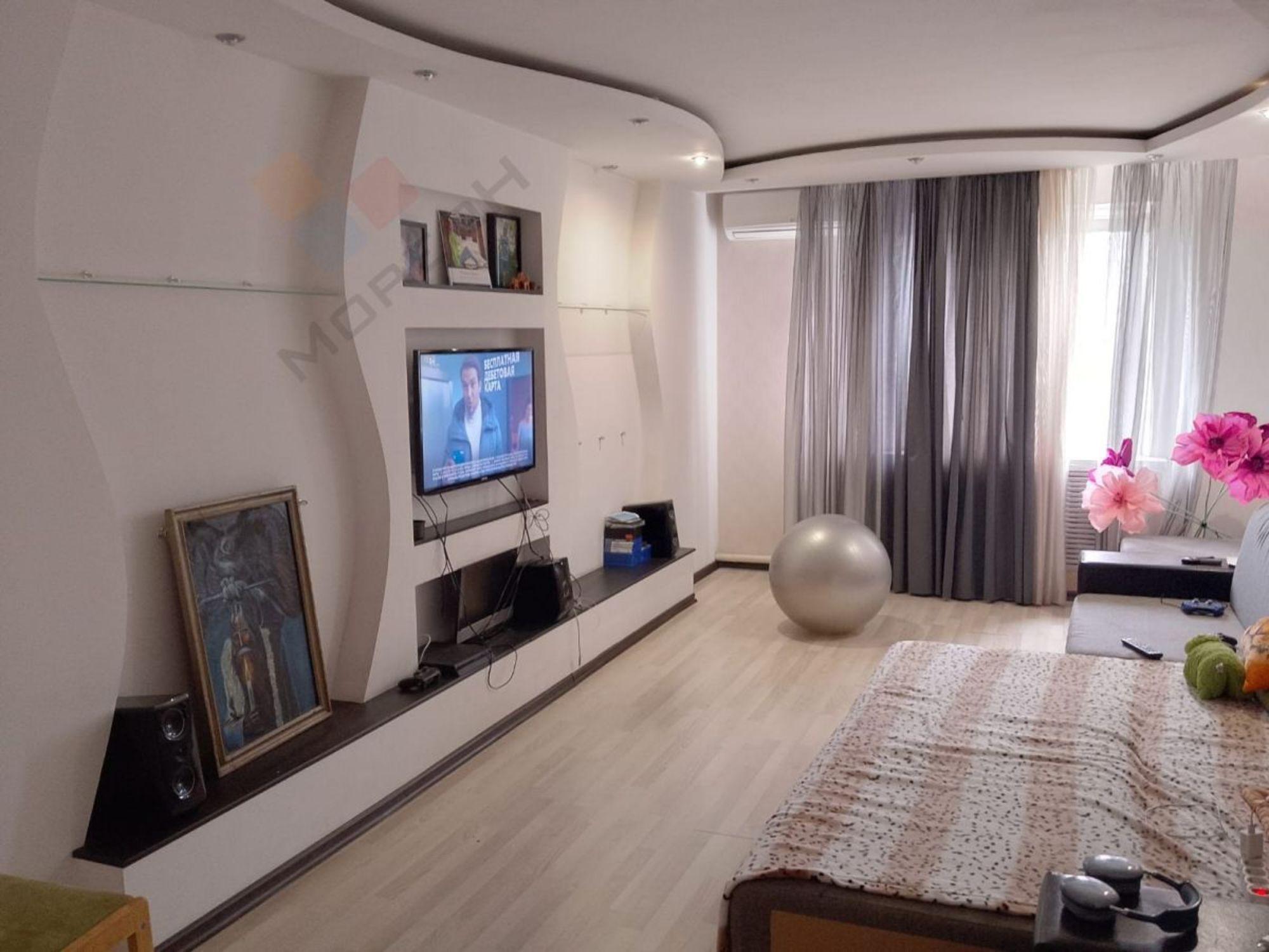 Купить дачу, дом, коттедж за 14 900 000 рублей на Кубанский пер, 8