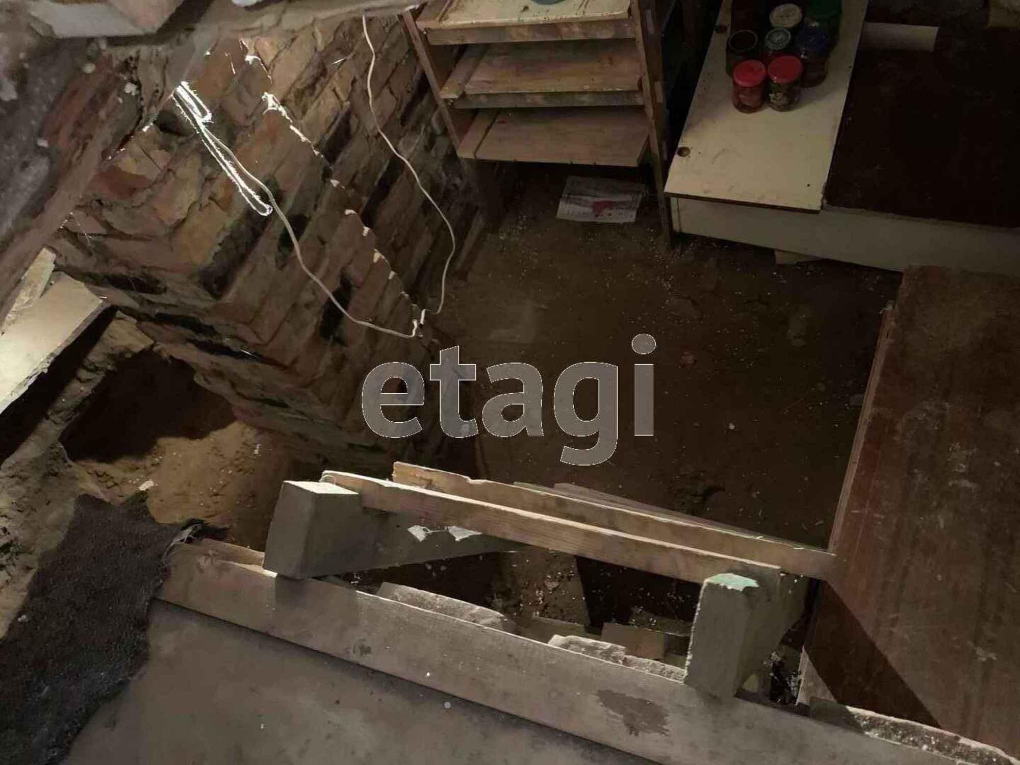 Купить дачу, дом, коттедж за 1 590 000 рублей на Дзержинского, 27