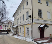 офис 30 кв м, этаж 1/3 Советская 39