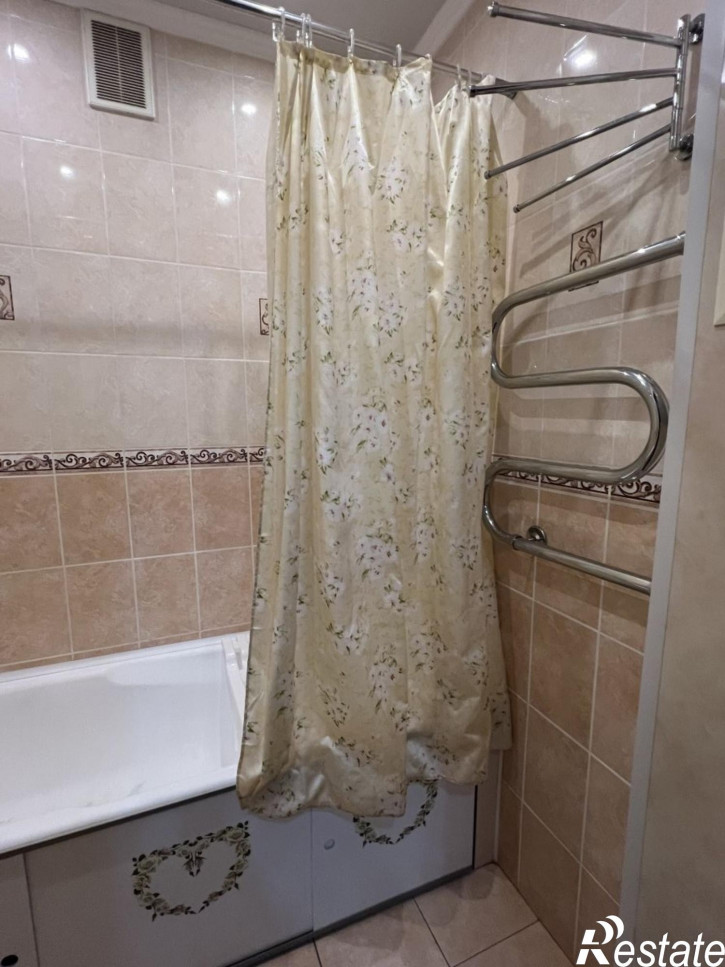 2-комн квартира Чапаева ул, 33