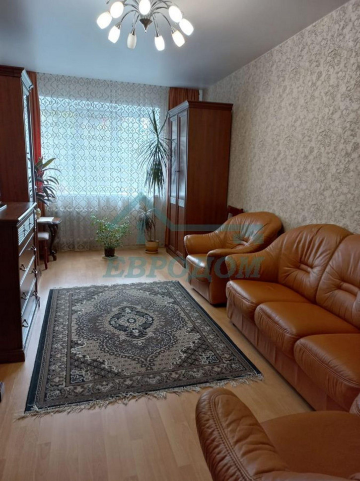 3-комн квартира ул. Тимирязева,60
